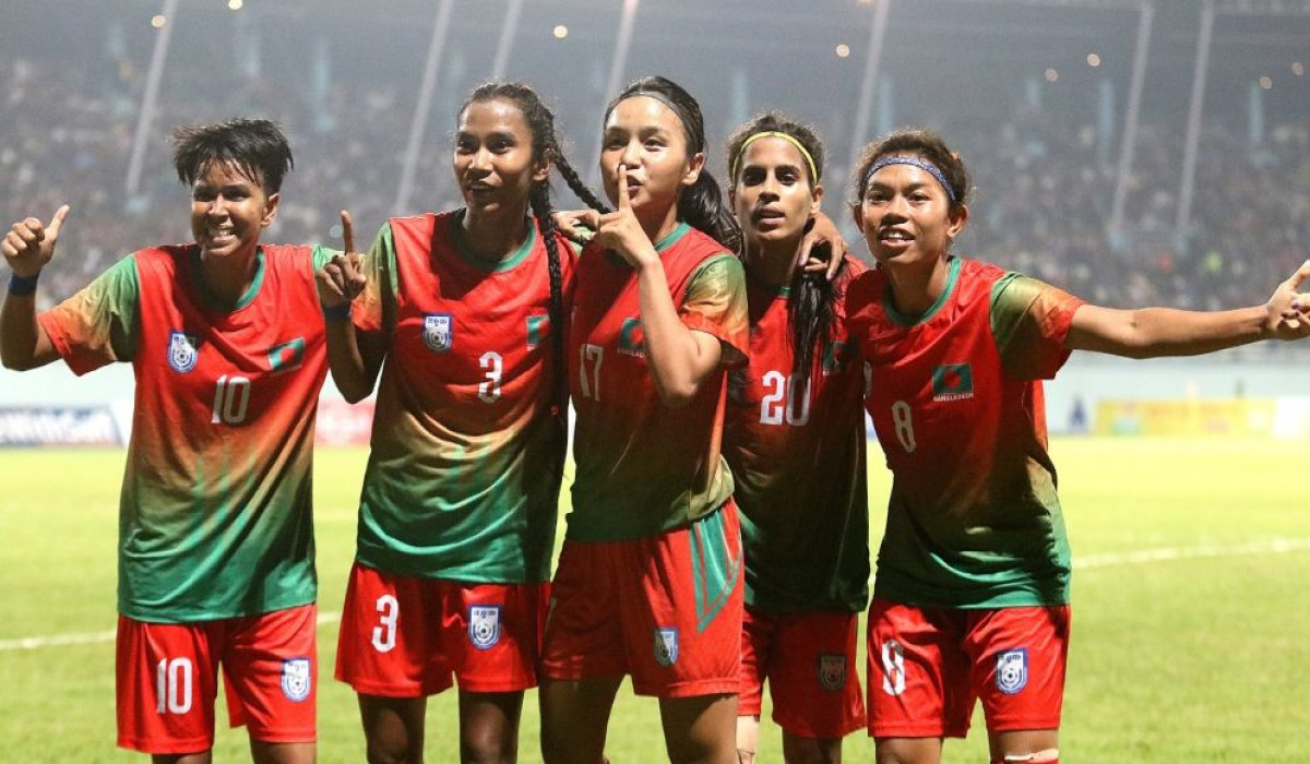 আরেকবার হিমালয়ের চূড়ায় বাংলাদেশ