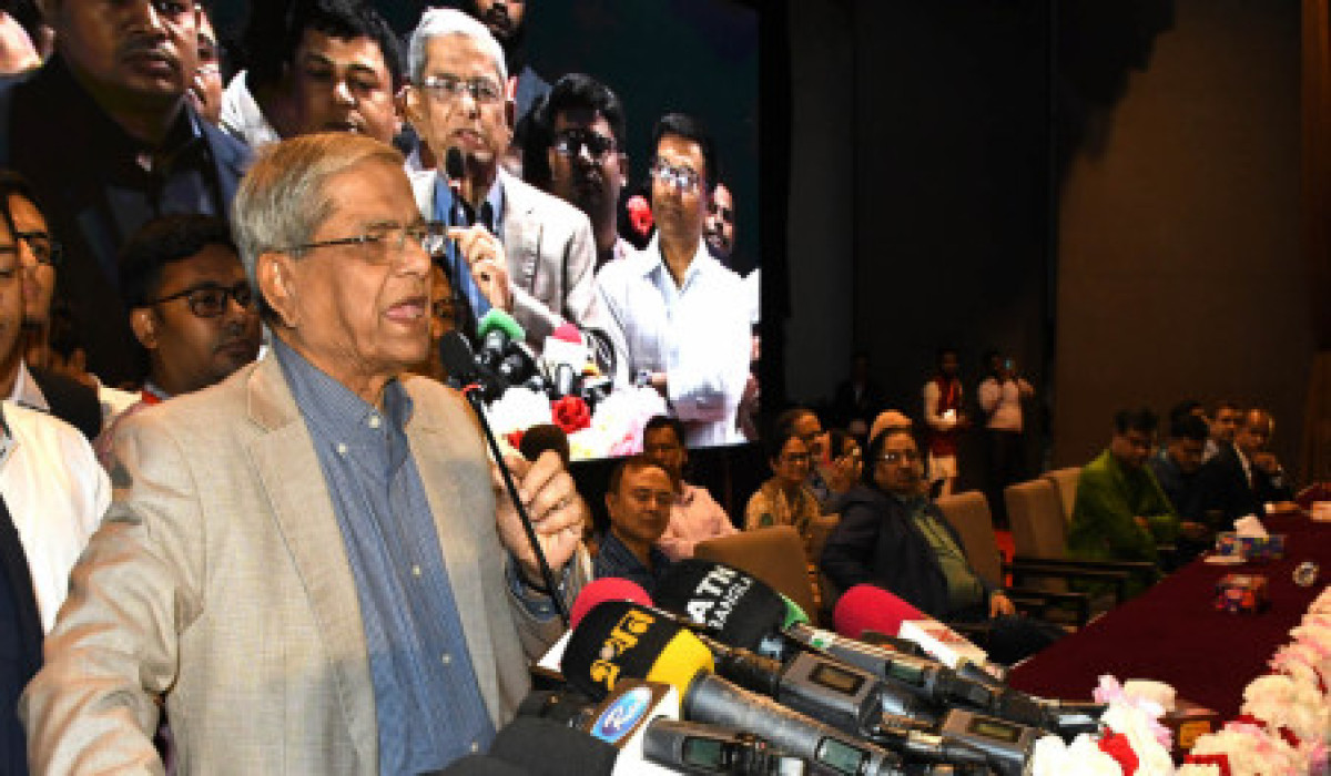 সীমান্তের ওপারে বসে ষড়যন্ত্র করা হচ্ছে