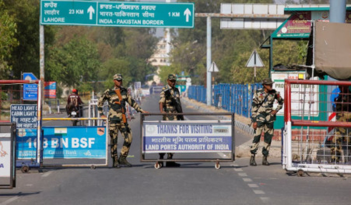 পাকিস্তান থেকে সব ধরনের পণ্য আমদানি নিষিদ্ধ করল ভারত