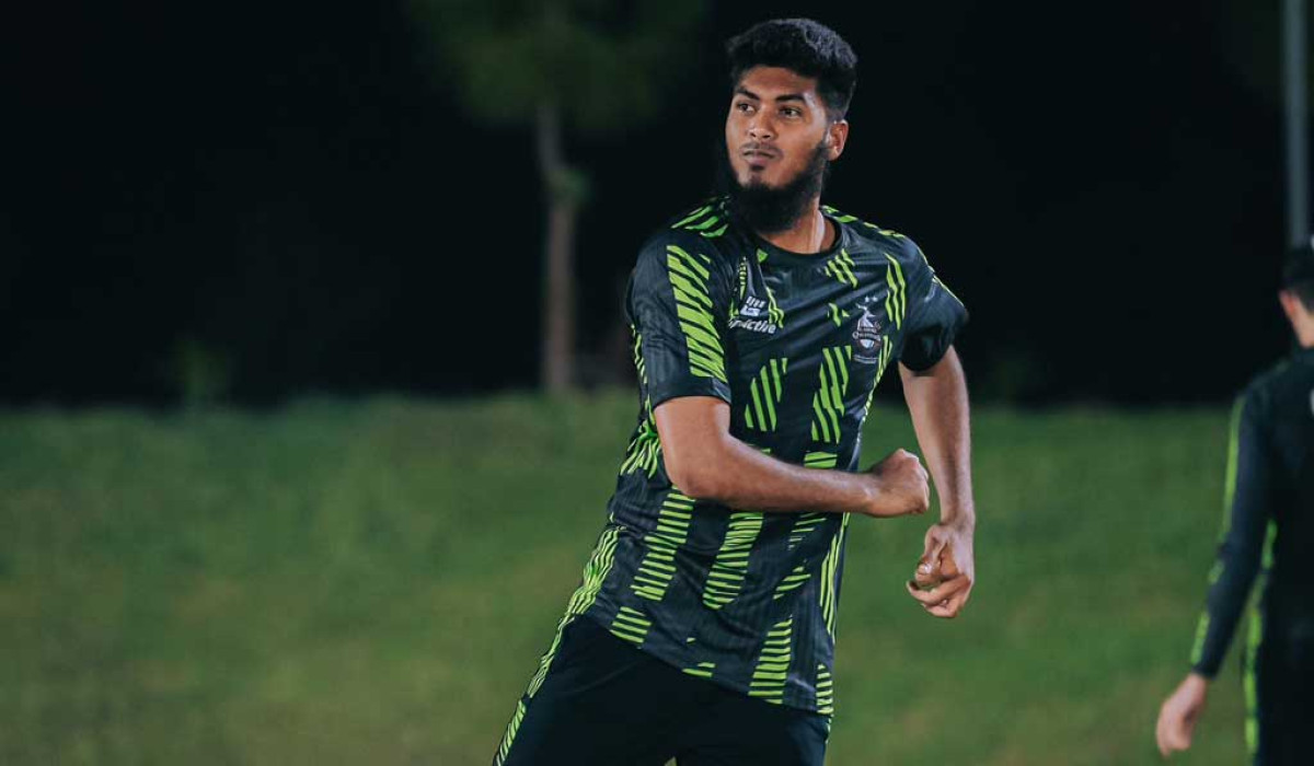 ‘আমরা ফ্লাই করার ২০ মিনিট পর এয়ারপোর্টে মিসাইল পড়ে’