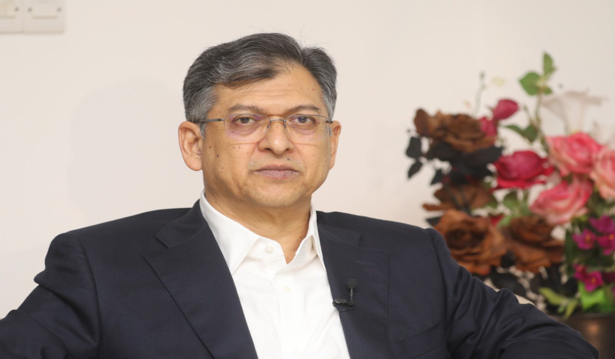 আইন নাকি জনপ্রশাসন—কোন মন্ত্রণালয়ের মন্ত্রী হচ্ছেন সালাউদ্দিন আহমেদ?