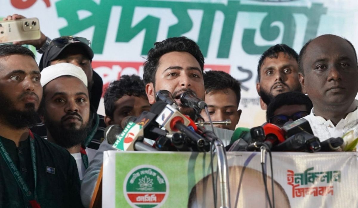 রাষ্ট্রপতির শুধু পদত্যাগ করলে হবে না, তাকে গ্রেপ্তার করতে হবে: নাহিদ ইসলাম
